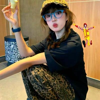 小精灵乔莉
